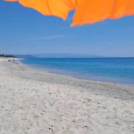 L'Isola Dei Vacanzieri Sant'Andrea Apostolo dello Ionio Kültér fotó